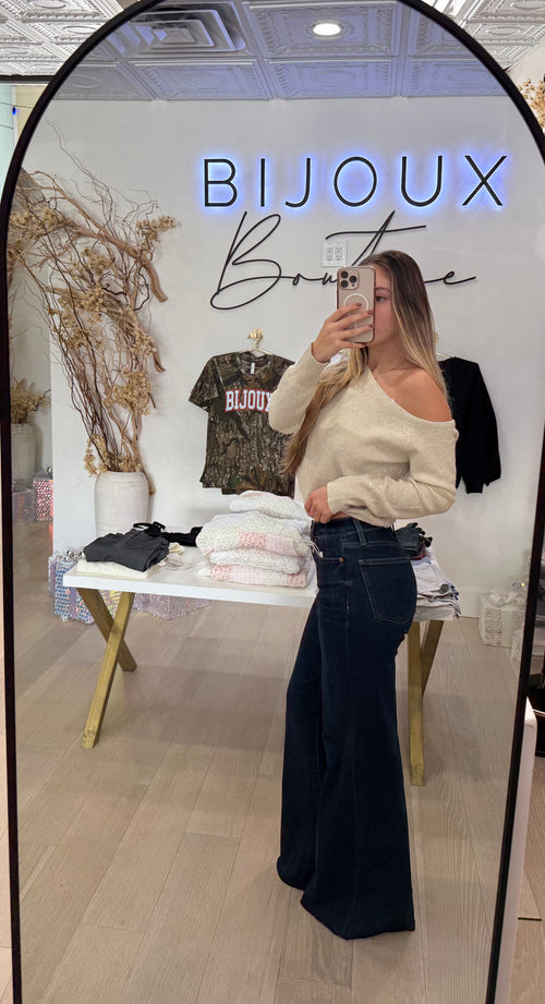 izzy mid rise high waist jean