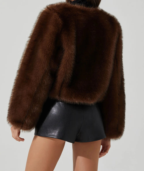 ASTR DOXEY FAUX FUR CROPPED JACKET